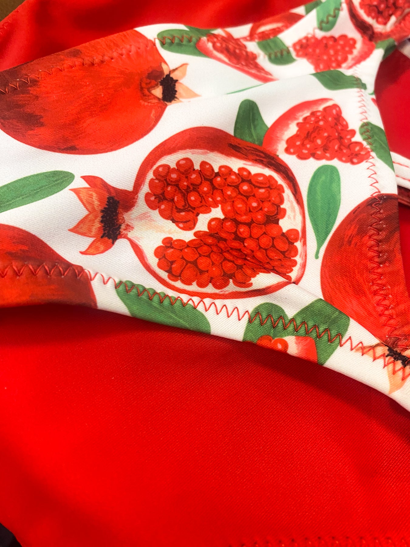 Solid Bottom And Pommegranite Top 12 Bikini Set