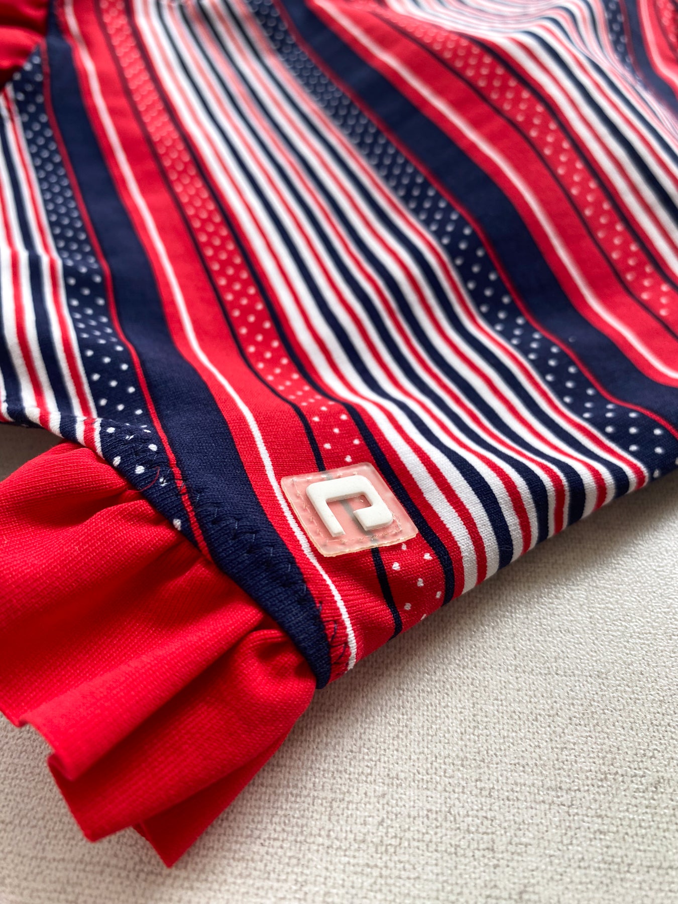 SWIMSUIT RAYAS BLANCAS Y AZULES Y ROJAS ONE PIECE - 6M