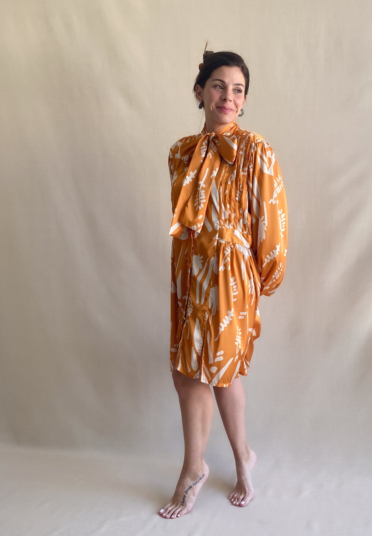 Mini Vestido Camisero De Corbata Estampado De Aves Azul