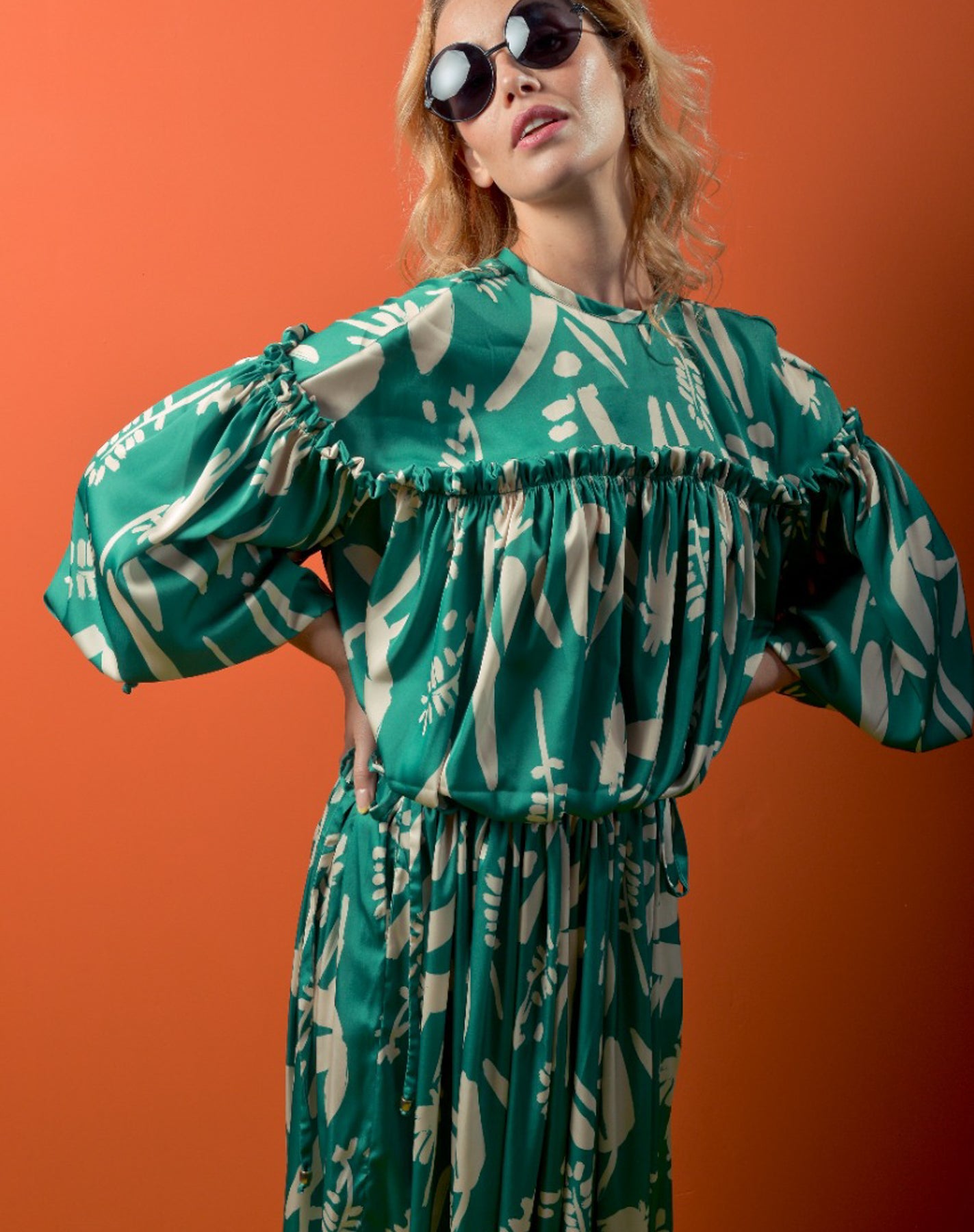 Azione Vestido Largo Verde Beige