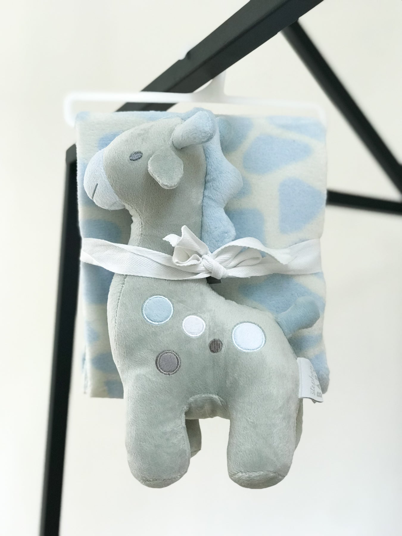 Stuffed Animal toy & Blanket