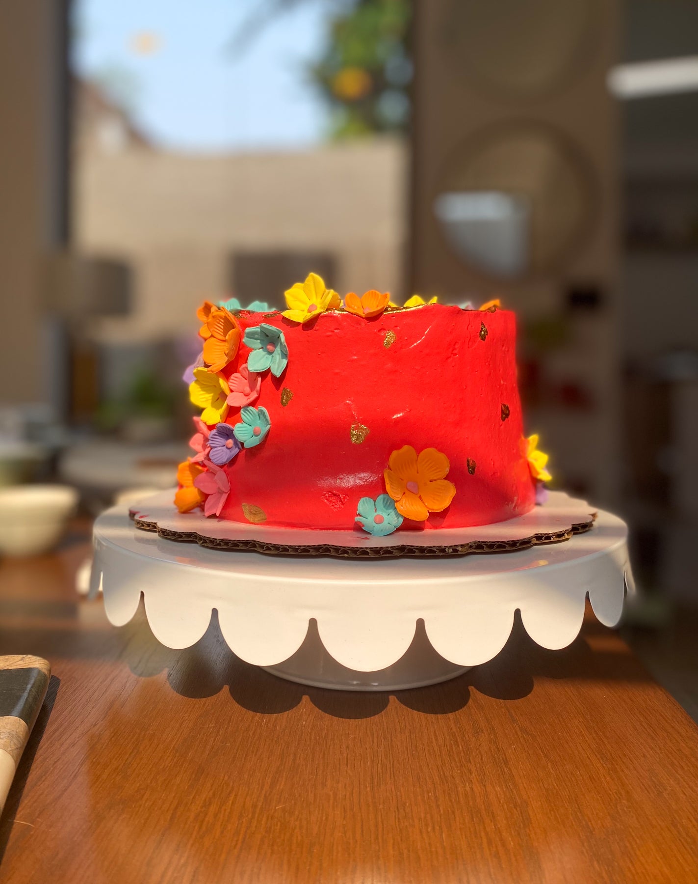 White Decorative Cake Pedestal Base