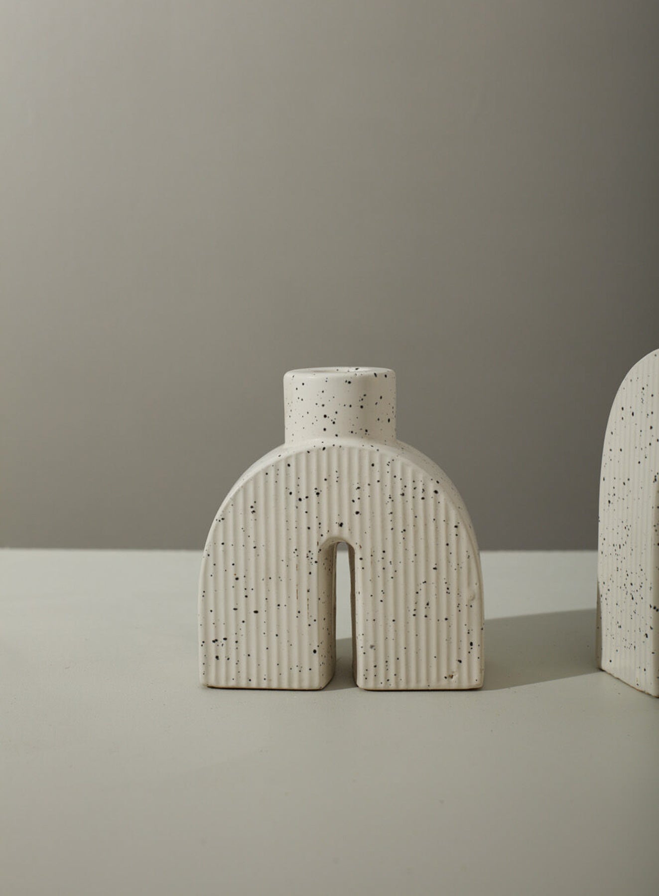 Trefoil Candleholder Speckled