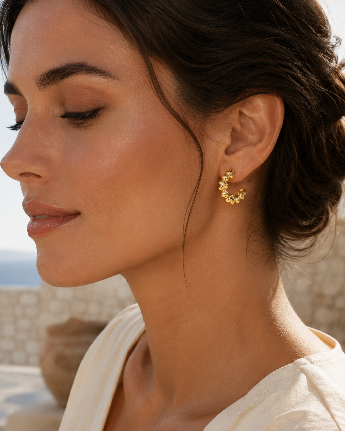 AMANDA CHUNKY HEARTS WATER RESISTANT EARRINGS