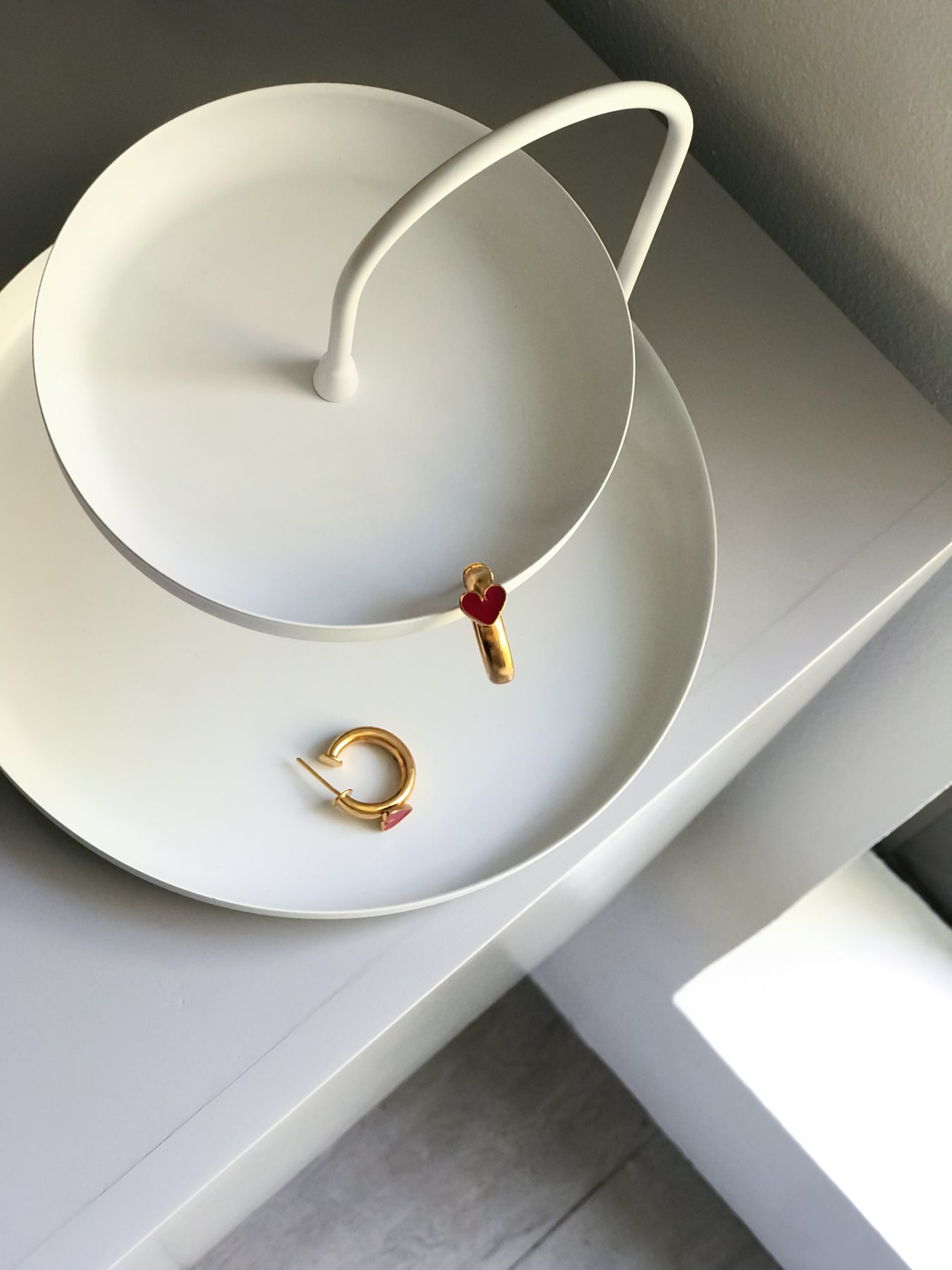 Poise Two Tiered Tray