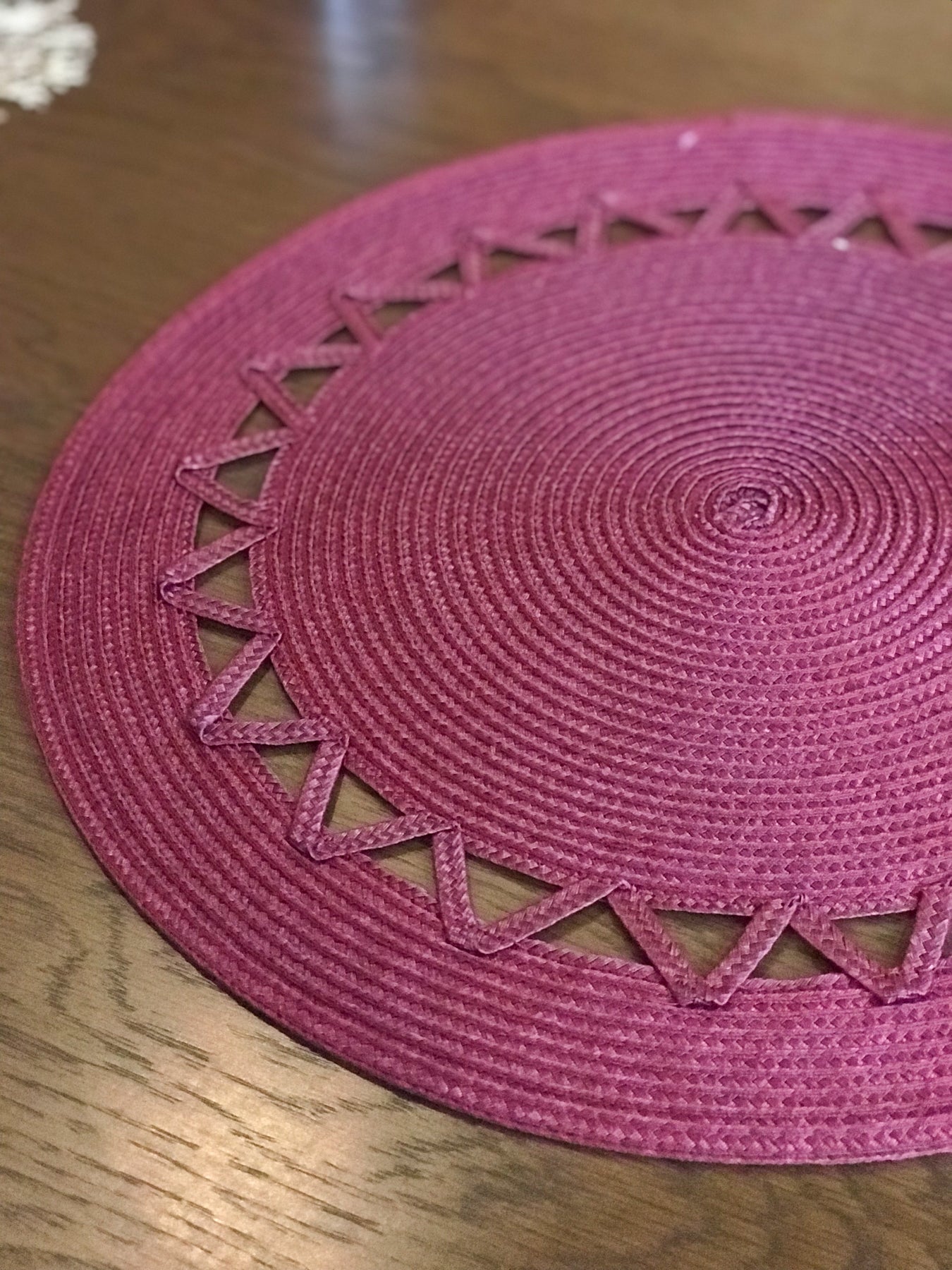 ROUND + OVAL Placemat Collection