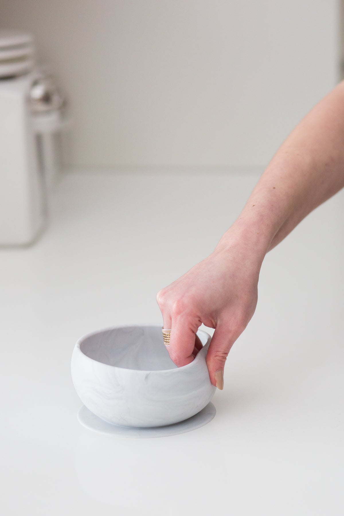 BELLA TUNNO Suction Bowl