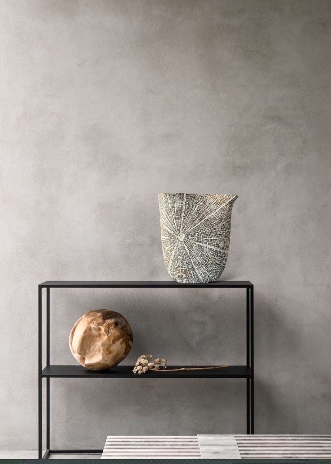 White PolyResin - Antique Beige -Small