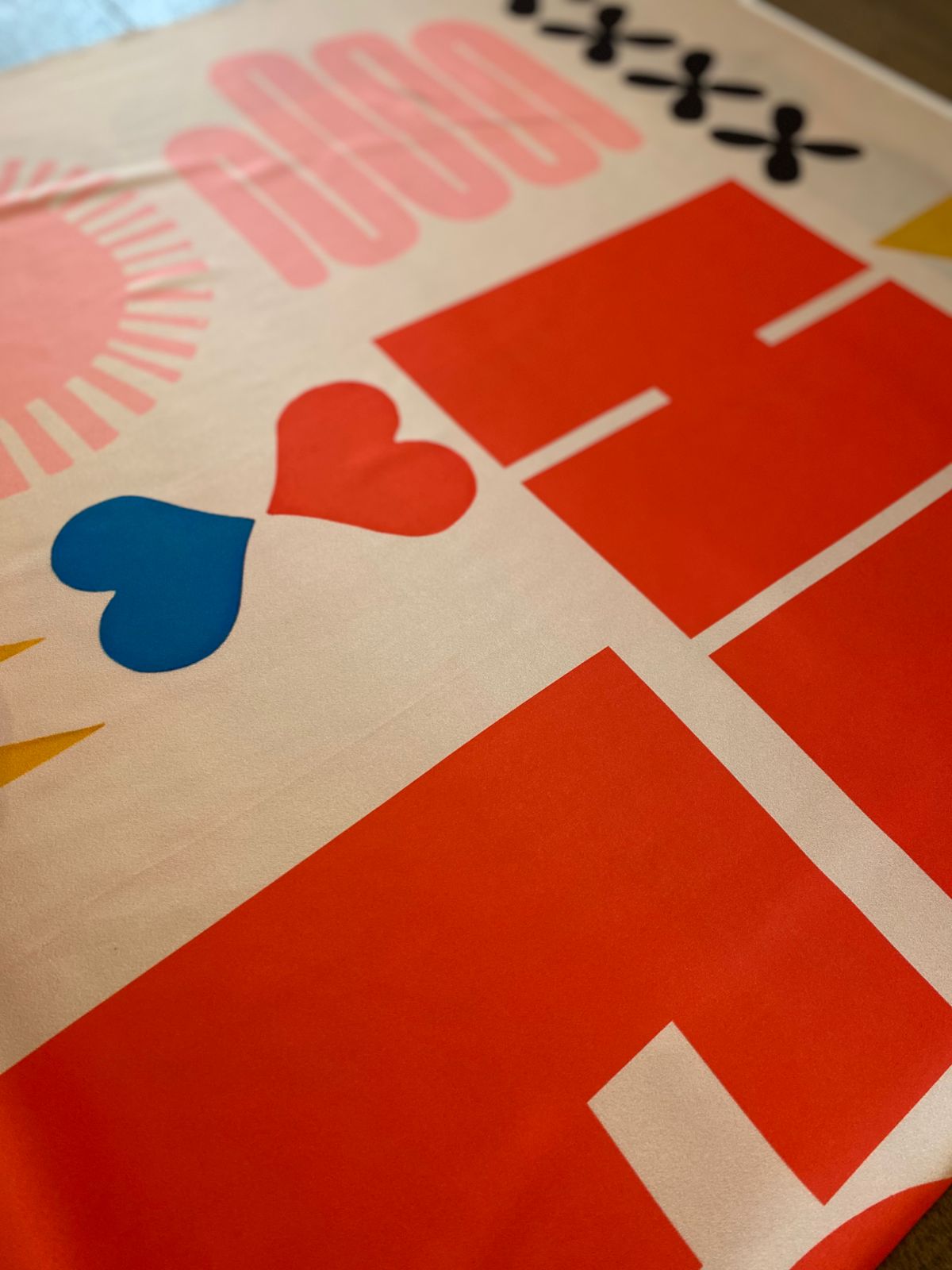 HERE FOR THE PARTY PAREO CUADRADO